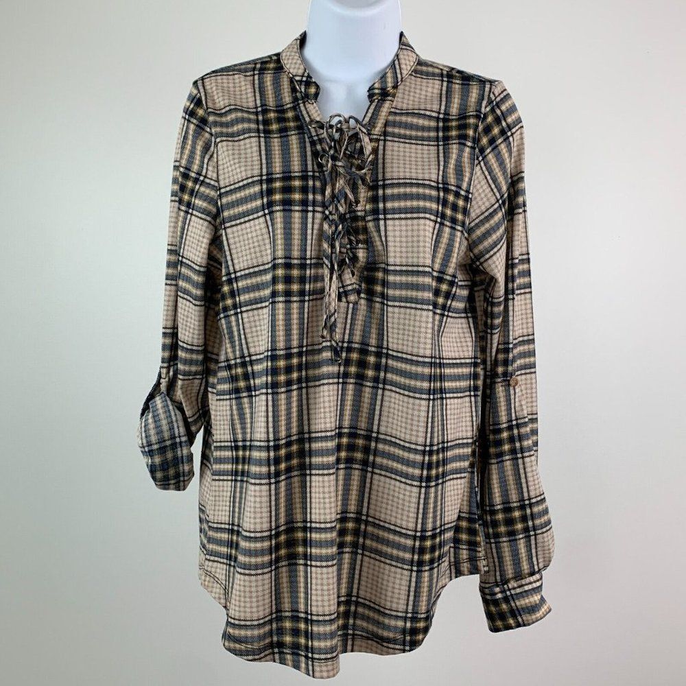 Daytrip sz M Shirt Flannel Lace Up Front Long Sleeve Plaid Roll Tab Sl